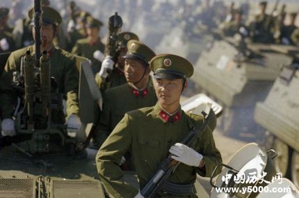 84年阅兵为什么最霸气_84年阅兵为什么最好_84年阅兵为什么步伐较快