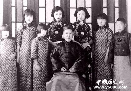 爱新觉罗都后代都去哪了_爱新觉罗的后代都在哪_现在还有爱新觉罗的后代吗_96KaiFa